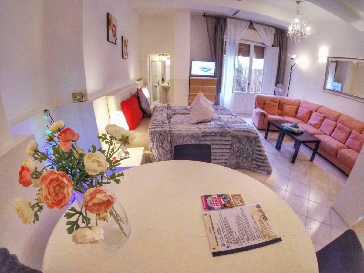 פירנצה Borgo Ognissanti Central And Charming Location מראה חיצוני תמונה