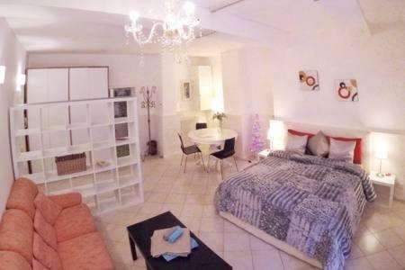 פירנצה Borgo Ognissanti Central And Charming Location מראה חיצוני תמונה
